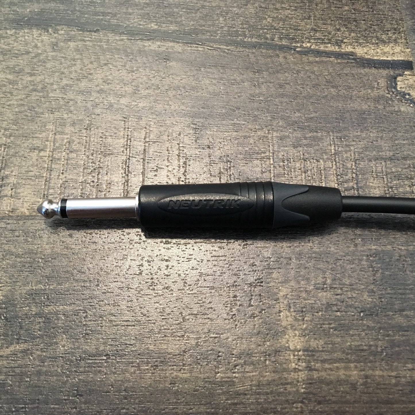 Premium Locking Instrument Cable for Shure Wireless Axient ULXD QLXD UHFR